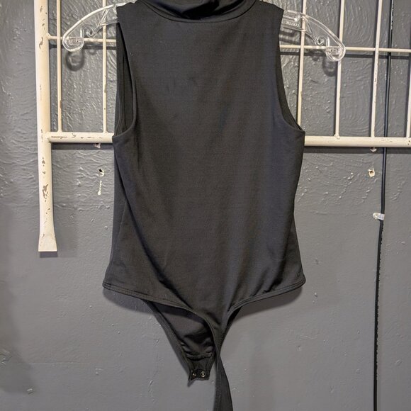 Size 3XS Smash + Tess Sleeveless Bodysuit - Picture 4 of 4